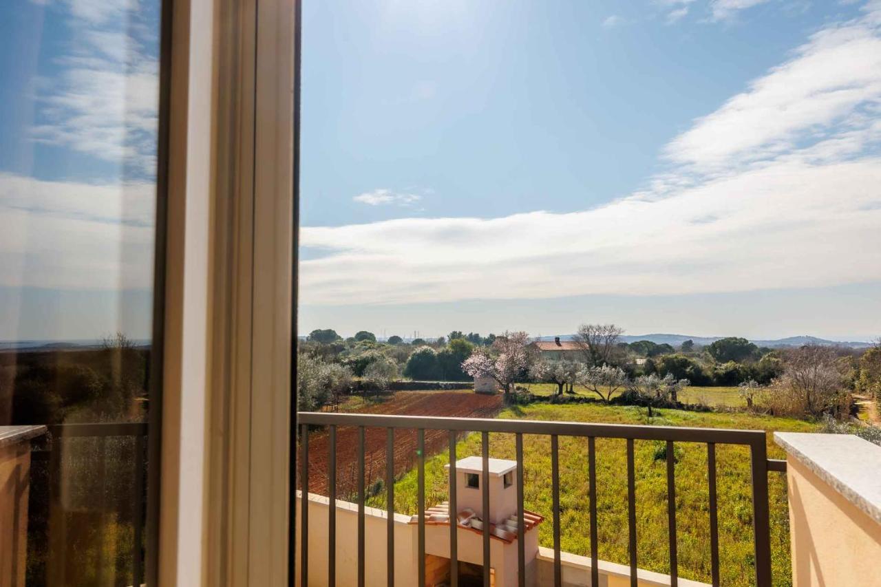 Villa Queen Jelena Galizana Bagian luar foto