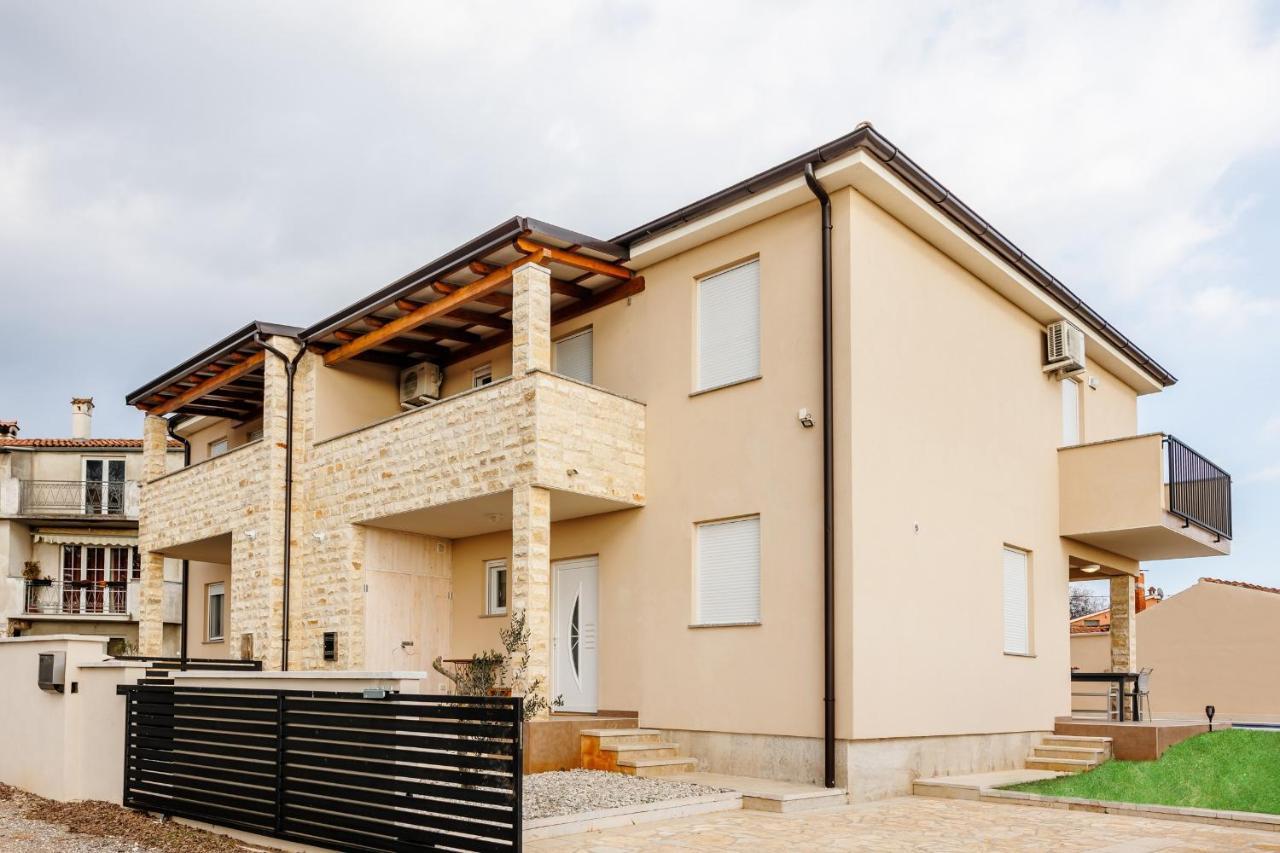 Villa Queen Jelena Galizana Bagian luar foto